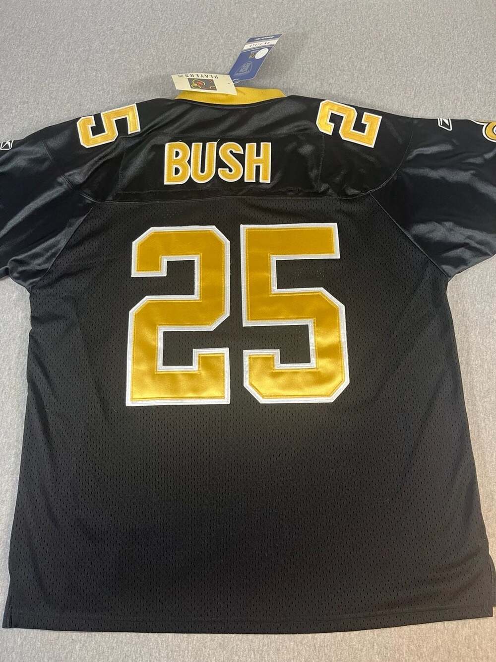 NWT Reebok Reggie Bush New Orleans Saints #25 Authentic On-Field Jersey Size 52 - Picture 4 of 7